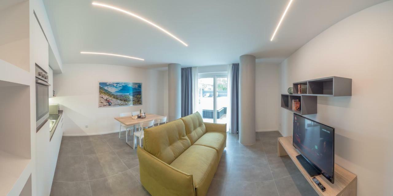 Maffei Apartments - Active Holidays Riva del Garda Ngoại thất bức ảnh